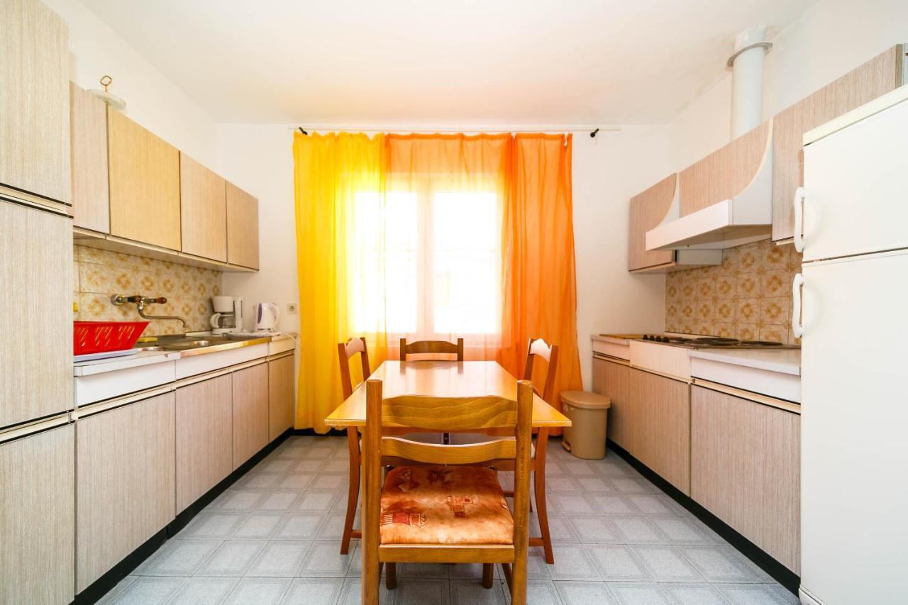 Guesthouse Ivković Krk Town Extérieur photo