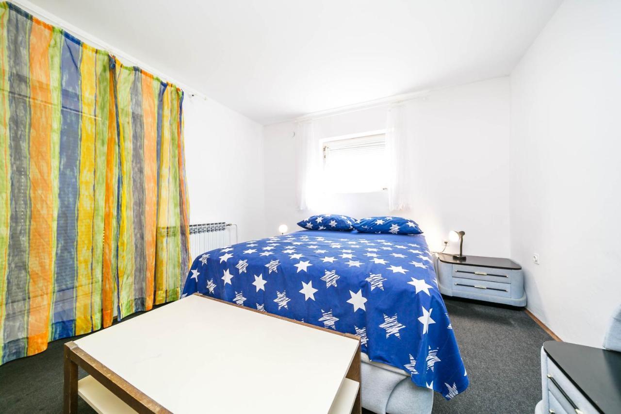 Guesthouse Ivković Krk Town Extérieur photo