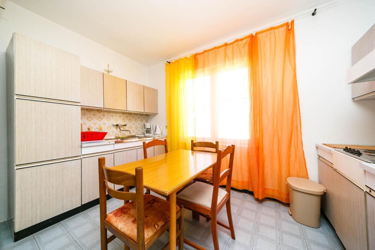 Guesthouse Ivković Krk Town Extérieur photo