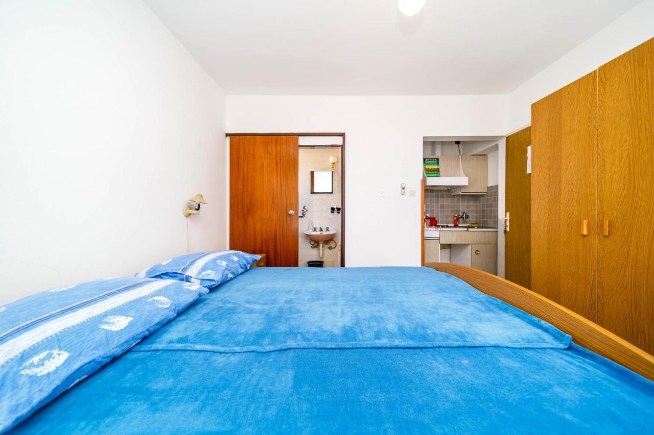 Guesthouse Ivković Krk Town Extérieur photo