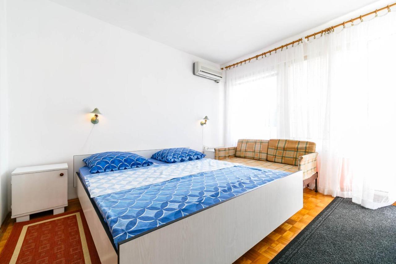 Guesthouse Ivković Krk Town Extérieur photo